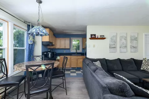 Dining - 20 Stefaniak #4, Webster, MA 01570 photo 1 of 2