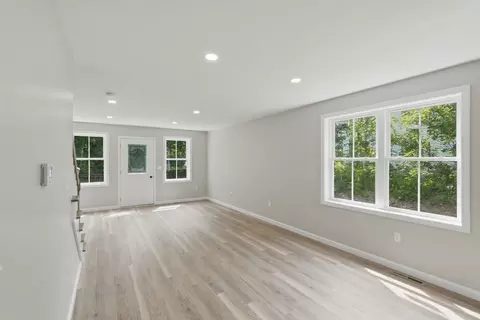 Living - 71 Pine St #A, Warren, MA 01083 photo 1 of 5