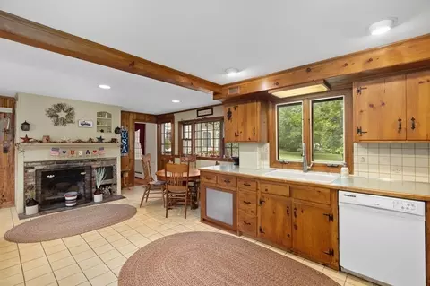 Kitchen - 28 Spring St, Hanson, MA 02341 photo 1 of 3