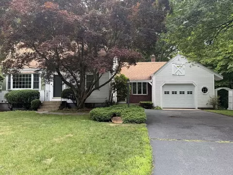 Exterior - 7 Wayne Dr, Foxboro, MA 02035 photo 14 of 14