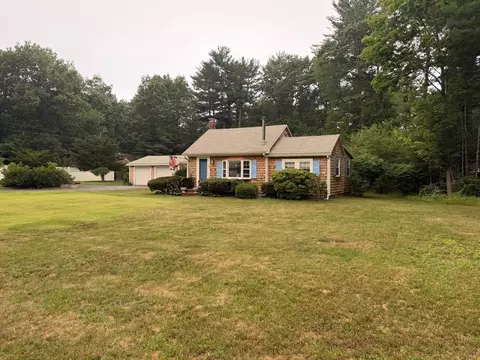 16 Vine St, Duxbury, MA 02332