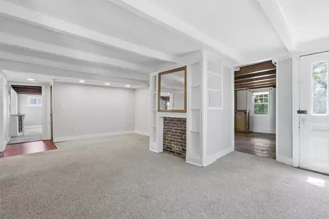 Living - 39 Main St, Saugus, MA 01906 photo 3 of 6
