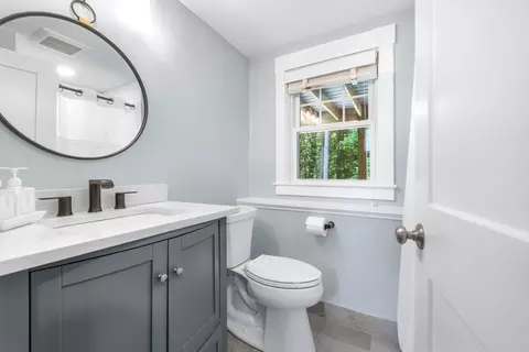 Bath - 109 Linden St, Needham, MA 02492 photo 2 of 2