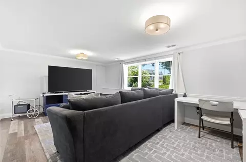 Living - 109 Linden St, Needham, MA 02492 photo 2 of 2
