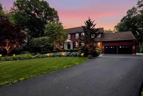 236 Bridle Path, North Andover, MA 01845