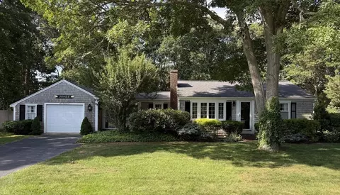 15 Maushops Path, Yarmouth, MA 02673