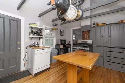 Kitchen - 6 Spring St, Amesbury, MA 01913 photo 3 of 6