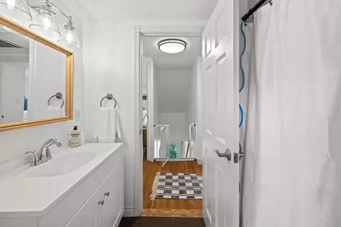 Bath - 115 Morningside Path, Weymouth, MA 02189 photo 3 of 3