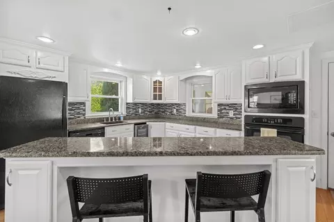 Kitchen - 115 Morningside Path, Weymouth, MA 02189 photo 1 of 3