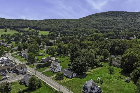 View/Area - 140 Everett St, Easthampton, MA 01027 photo 3 of 5