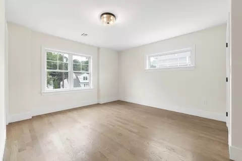 54 Hawthorn Ave, Needham, MA 02492 photo 25