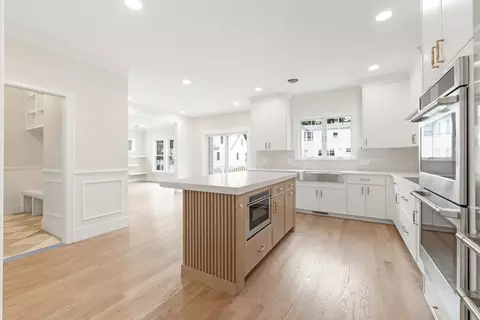 54 Hawthorn Ave, Needham, MA 02492 photo 8