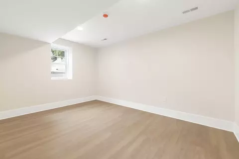 54 Hawthorn Ave, Needham, MA 02492 photo 30