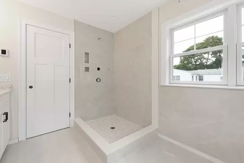 54 Hawthorn Ave, Needham, MA 02492 photo 22