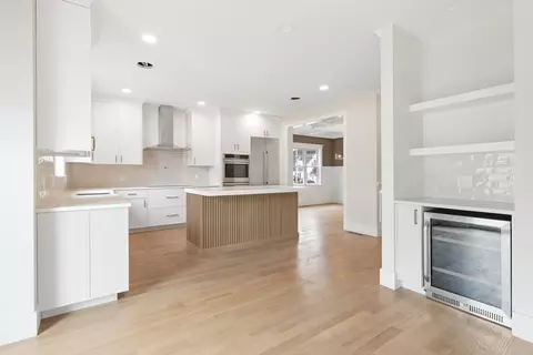 54 Hawthorn Ave, Needham, MA 02492 photo 7