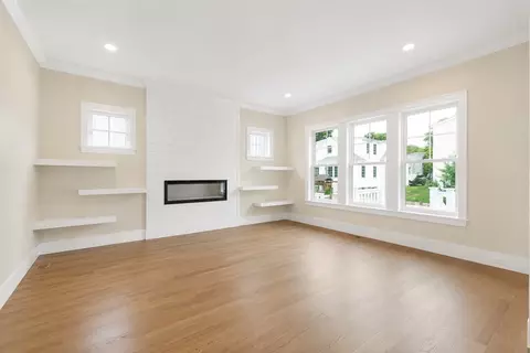 54 Hawthorn Ave, Needham, MA 02492 photo 5