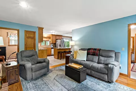 8 Peter Cooper Dr, Wareham, MA 02571 photo 16