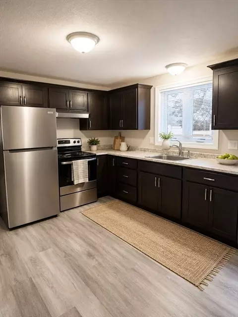 Kitchen - 83 Newhall St, Springfield, MA 01109 photo 1 of 3