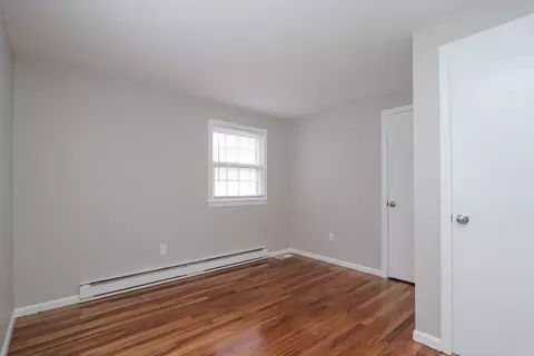 Bedroom - 83 Newhall St, Springfield, MA 01109 photo 3 of 9