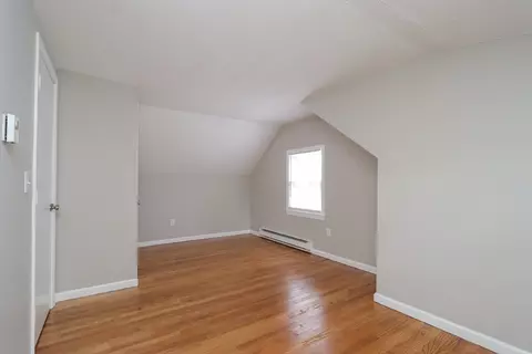 Bedroom - 83 Newhall St, Springfield, MA 01109 photo 7 of 9