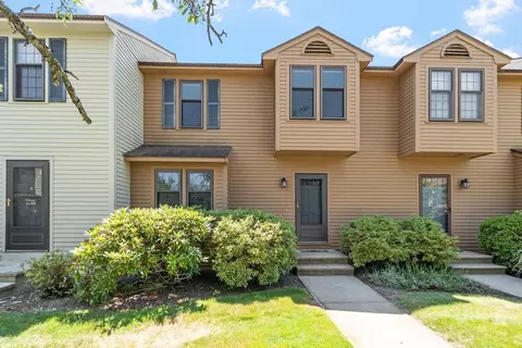 292 Apache Way #292, Tewksbury, MA 01876