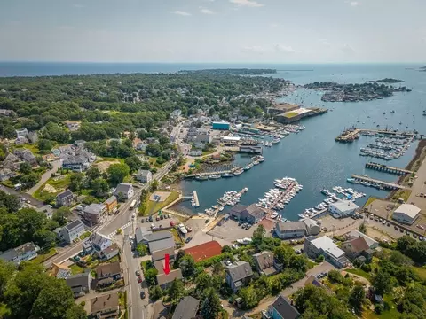 View/Area - 65 E Main St #3, Gloucester, MA 01930 photo 2 of 8
