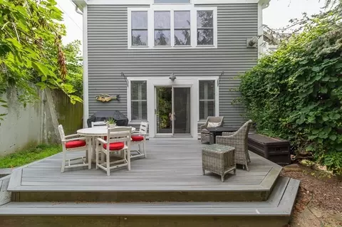 Exterior - 65 E Main St #3, Gloucester, MA 01930 photo 6 of 6