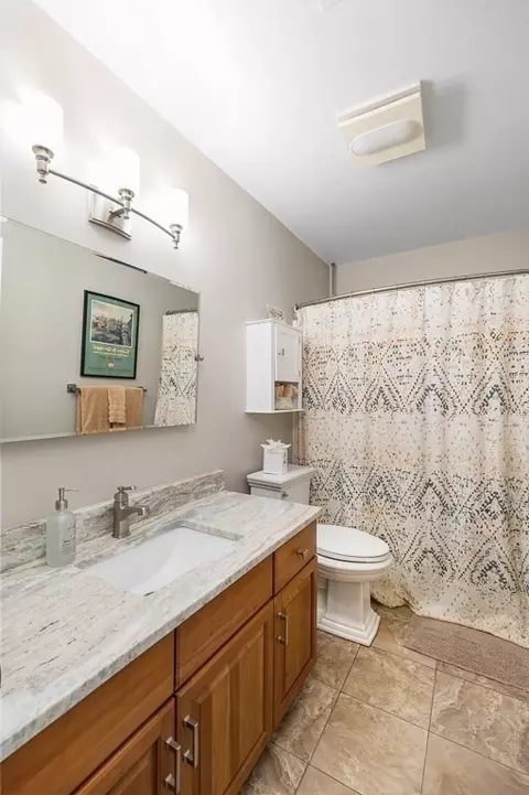 Bath - 65 E Main St #3, Gloucester, MA 01930 photo 1 of 3