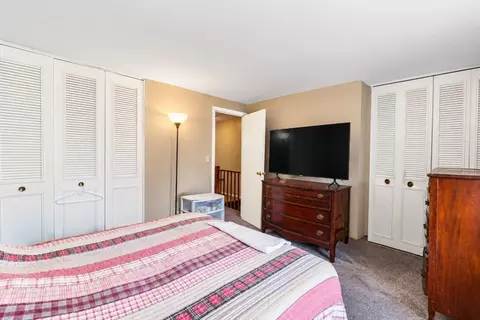 Bedroom - 48 Manor Ct #48, Springfield, MA 01118 photo 2 of 3