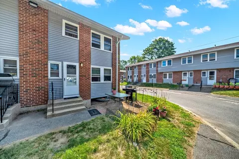 Exterior - 48 Manor Ct #48, Springfield, MA 01118 photo 2 of 2