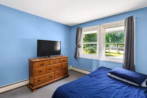 Bedroom - 48 Manor Ct #48, Springfield, MA 01118 photo 3 of 3