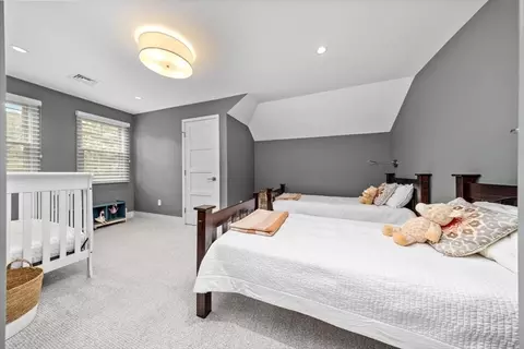 Bedroom - 2 Black Rock Dr, Hingham, MA 02043 photo 2 of 4