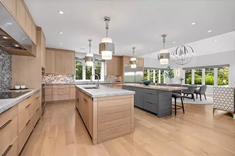 Kitchen - 2 Black Rock Dr, Hingham, MA 02043 photo 3 of 4