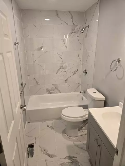 Bath - 184 Avenue C #02, Woonsocket, RI 02895 photo 3 of 4