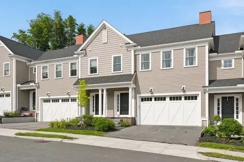 13 Cutter Ln #13, Amesbury, MA 01913
