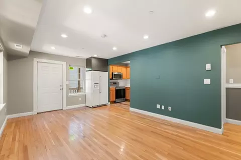 Living - 30 Tufts Ave #B, Everett, MA 02149 photo 4 of 6