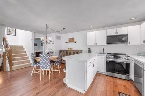 7 Carnation Cir #D, Reading, MA 01867 photo 7