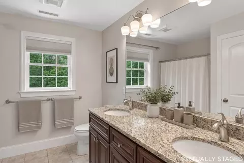 Bath - 184 Abbot St, Andover, MA 01810 photo 1 of 4