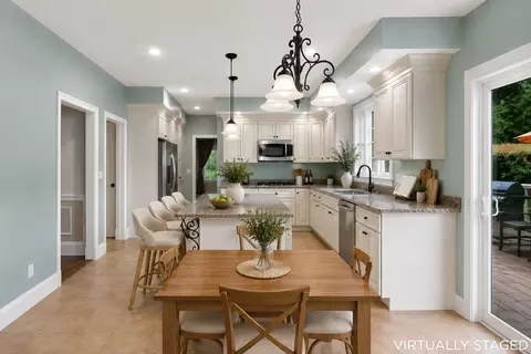 Kitchen - 184 Abbot St, Andover, MA 01810 photo 5 of 6