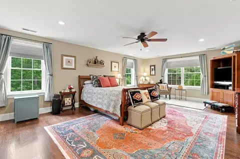 Bedroom - 184 Abbot St, Andover, MA 01810 photo 2 of 8