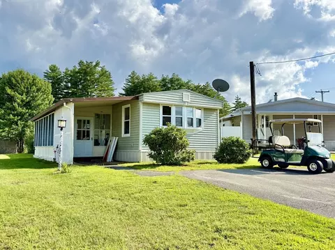 281 Chauncey Walker St #170, Belchertown, MA 01007