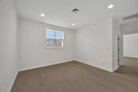Bedroom - 180 Halsted Dr #180, Hingham, MA 02043 photo 1 of 4