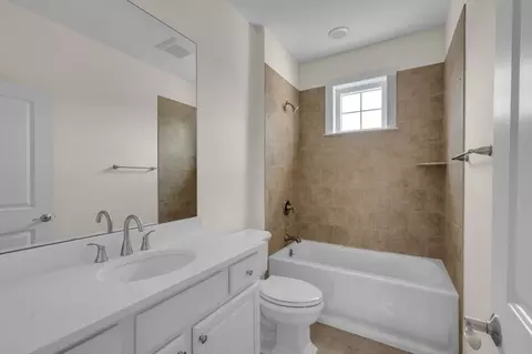 Bath - 180 Halsted Dr #180, Hingham, MA 02043 photo 5 of 5