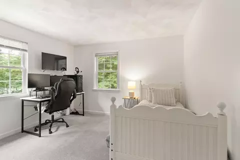 Bedroom - 1 Third St, North Reading, MA 01864 photo 4 of 6