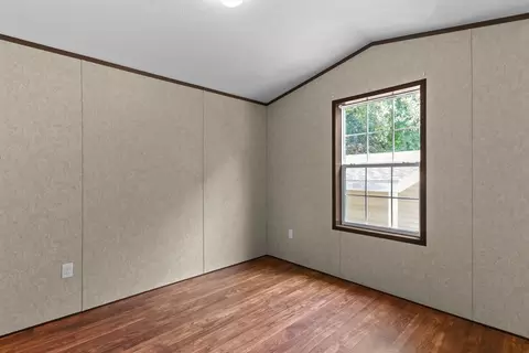 Bedroom - 11 Humes, Webster, MA 01570 photo 3 of 4