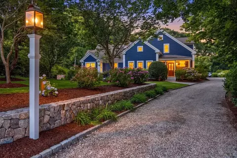 Exterior - 160 Main St, Wellfleet, MA 02667 photo 11 of 11