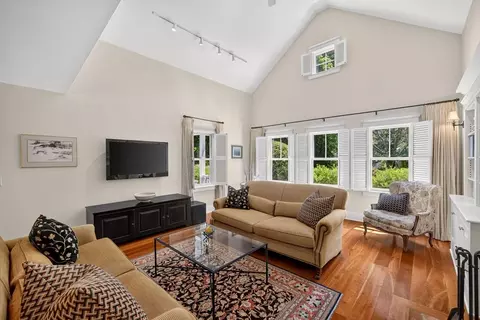 Living - 160 Main St, Wellfleet, MA 02667 photo 2 of 3