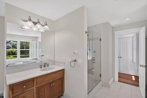 Bath - 160 Main St, Wellfleet, MA 02667 photo 1 of 3