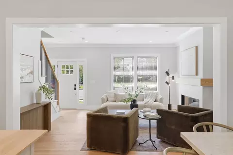 36 Loomis #302, Bedford, MA 01730