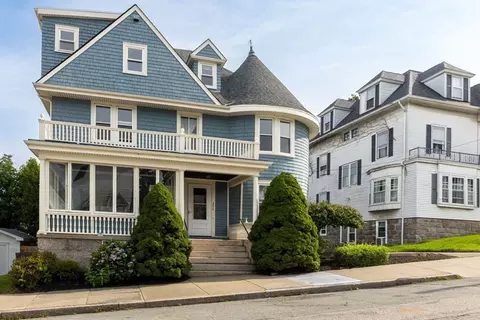 Exterior - 330 Lincoln Ave, Fall River, MA 02720 photo 3 of 13